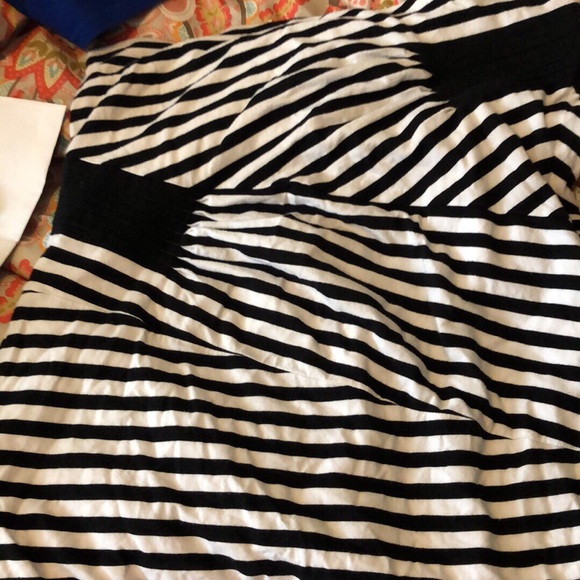 Top - Picture 1 of 1